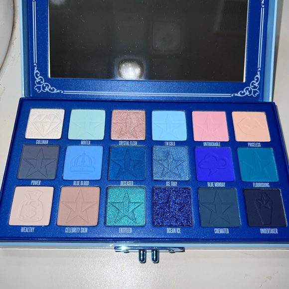 Brand new Jeffree Star Blue Blood artistry palette - Picture 3 of 8
